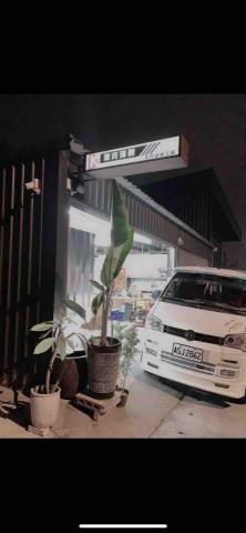 提供2016髮廊服務的專家德克瑞勝木作裝修工程