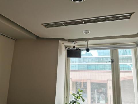 謝昇諺 - 髮廊鏡頭更換前 謝昇諺 - 髮廊鏡頭更換前