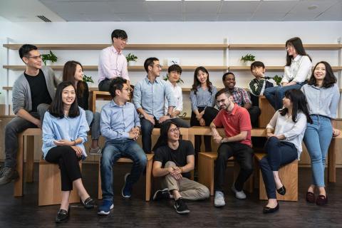 Andy - 公司團體照