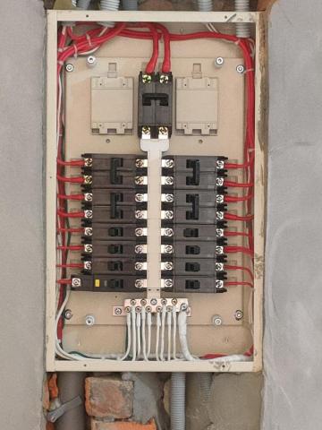 林鈞專業水電工程 - 更新開關箱