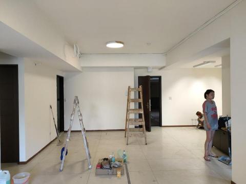 林鈞專業水電工程 - 全屋粉刷，裝燈具，加清潔。