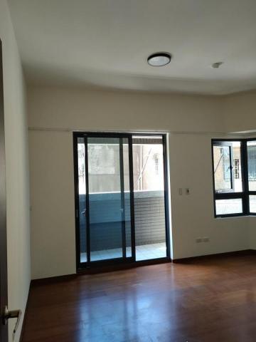 林鈞專業水電工程 - 全屋粉刷，裝燈具。