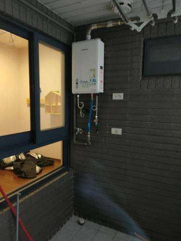 林鈞專業水電工程 - 櫻花熱水器安裝