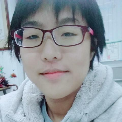 提供2143網拍服務的專家許家華