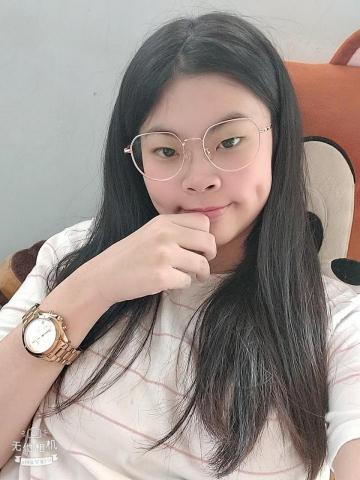 提供打字排版服務的專家杜奕禎