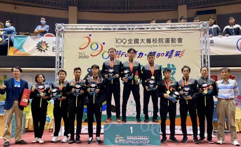 Lin - 大專盃頒獎照片