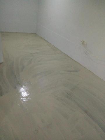 鄭信義 - 地板防水