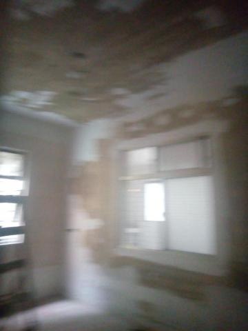 鄭信義 - 壁紙撕除