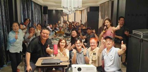  溱果甜心婚禮/活動主持人 - 主持公司春酒盛會