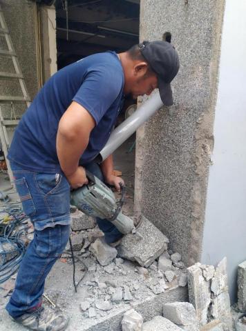 原住民專業拆除打石工程行 - 造景打除