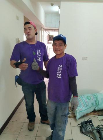 原住民專業拆除打石工程行 - 公司員工