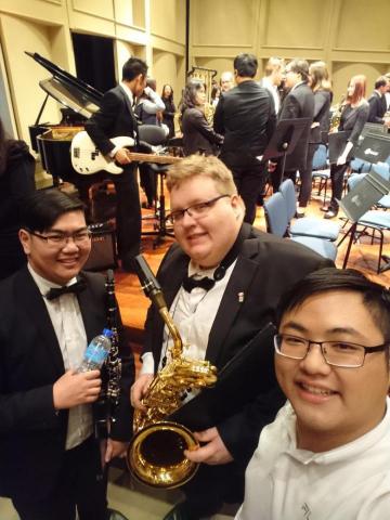 蔡侑廷 - 與加拿大學生音樂會交流時的合影