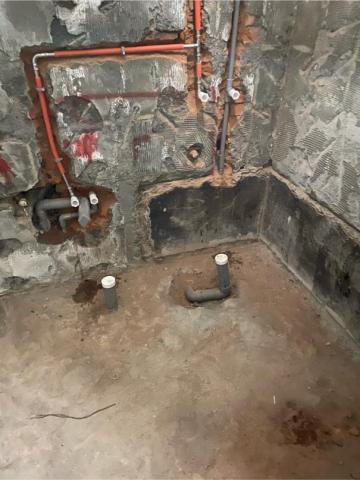 侑力工程行 - 浴室翻修冷熱水排水配管