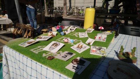 心玲 - 飾品拍賣現場