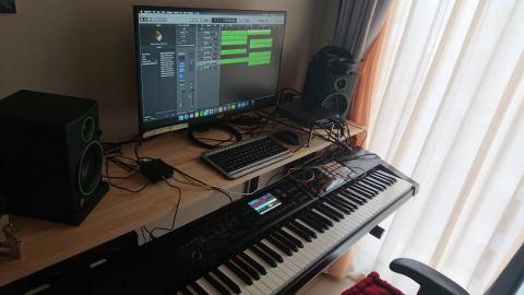 Keren個人音樂工作室 - 接案工作室內的器材