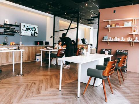 Ginny Shen  - 台中美甲店