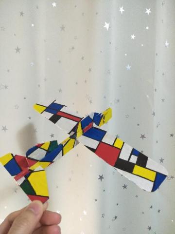 Ting - 木製飛機模型組裝、上色