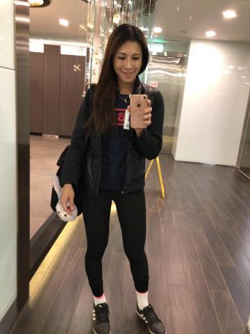 CS莉亞-肌力體能專家 - 除了帶領學員進行肌力體能實務操作外,我更重視相關的運動生理、肌動學、功能性理論等知識教育,讓學員不只強身,更是補腦!  CS莉亞-肌力體能專家 - 除了帶領學員進行肌力體能實務操作外,我更重視相關的運動生理、肌動學、功能性理論等知識教育,讓學員不只強身,更是補腦!