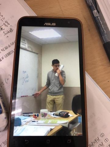 黃文顥 - 此為補習班任教時期學生拍攝照片 !!