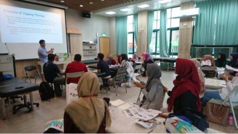 David, 增肌減脂 & 傷後復健訓練 - 國際印尼交換學生-中醫暨運動醫學講座