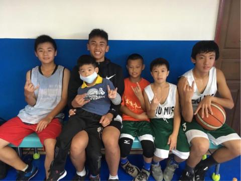 湯為敦 Duncan - 舊社國小代理教練