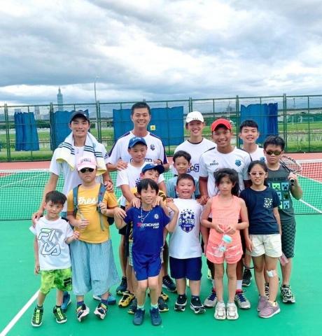 Astar-Tennis 網球學院 - ☀️暑假☀️兒童夏令營