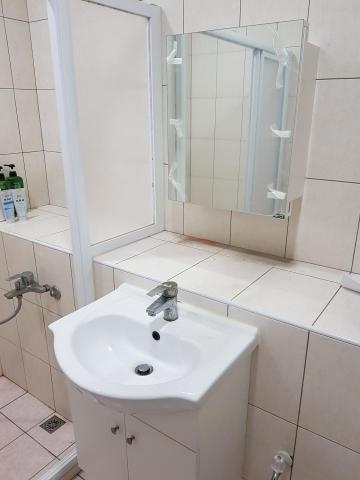 嘉福宅修、居家翻修、衛浴翻修 - 新浴鏡幾張小朋友