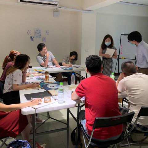 Boris 李晨豪 - 於illuBase插畫人基地進行繪本創作教學。 Boris 李晨豪 - 於illuBase插畫人基地進行繪本創作教學。