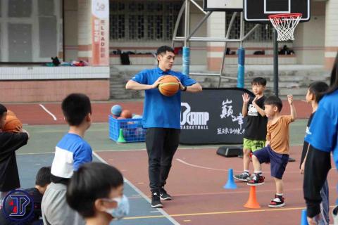 石浩宇 - 教學照片