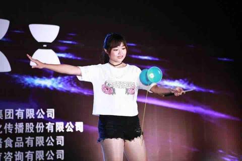 沈君玲 - 中國比賽