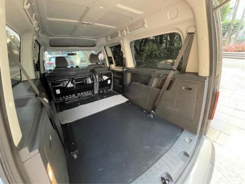 Roger  - 平整丶乾淨的載貨空間