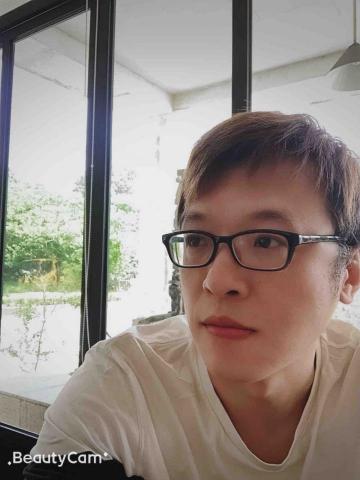 提供轎車服務的專家翁菖徽