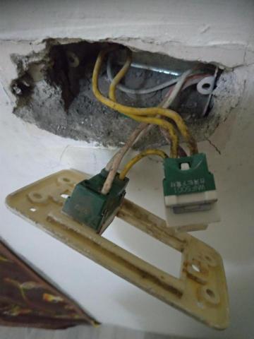 黃宗凱 - 插座更換維修