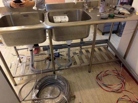 岳廷水電 - 水龍頭開孔安裝 岳廷水電 - 水龍頭開孔安裝