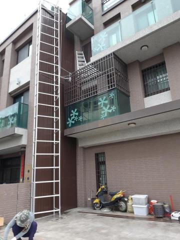 奇鑫.鐵皮屋.水電.高空拆瓦.屋頂.外牆隔熱.防水.穿鐵衣 - 外牆防水穿鐵衣