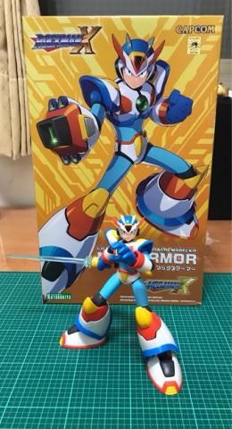 越彩珠寶、模型工作室 -  模型代工:洛克人X-艾克斯(極限裝甲)。完成圖 越彩珠寶、模型工作室 -  模型代工:洛克人X-艾克斯(極限裝甲)。完成圖