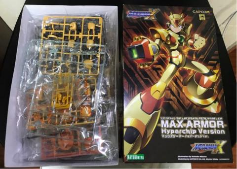 越彩珠寶、模型工作室 -  模型代工:洛克人X-艾克斯(黃金裝甲)。組裝前 越彩珠寶、模型工作室 -  模型代工:洛克人X-艾克斯(黃金裝甲)。組裝前