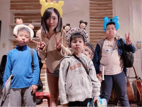 葵花音樂教育團隊|中部音樂師資媒合 - 兒童烏克麗麗班 葵花音樂教育團隊|中部音樂師資媒合 - 兒童烏克麗麗班