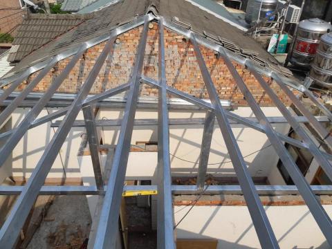 奇鑫 工業社 - 舊瓦.結構拆除.結構安裝