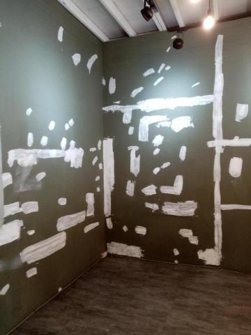 金鵬塗裝 各式塗料施工 - 修補牆面 加强平整度 局部補土 粉刷過色