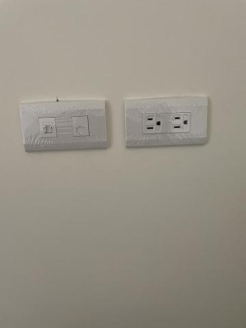 華翔駿通訊科技 - 電話、網路出線面板