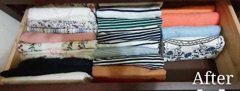 心.整理▪︎Fiona▪︎ - 依照款式類別，將雪紡、條紋綿T分類放置，除了穿搭時好辨識，也能清楚擁有的數量，減少重複購買。