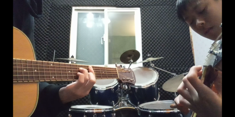 曾海澄 - 教學影像紀錄，定期以短片錄影的方式驗收學生的學習歷程