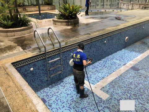 廣源國際專業清潔 - 泳池高壓清洗