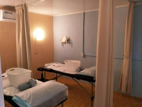  🌊衝浪天堂按摩💆 - 因疫情關係以及服務品質採預約制
營業時間9:00~21:00
LINE：ALOHA261
電話：0972 095 050
地址：宜蘭縣頭城鎮大坑里協天路633巷22號1樓