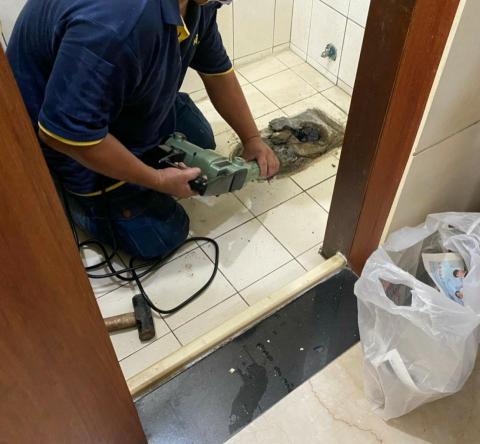 雨汎水電工程社 - 服務案例-馬桶重新安裝