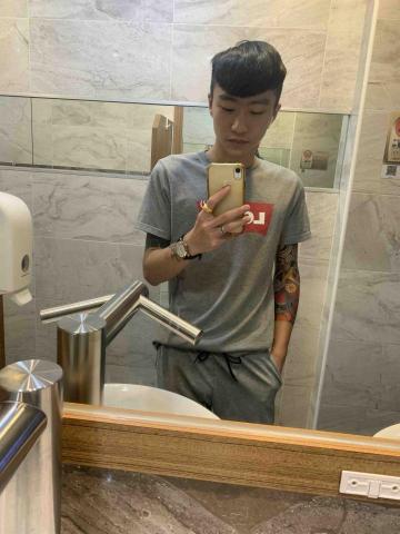 提供兼差服務的專家黃茂軒