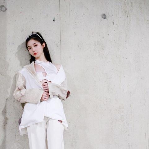 何禹 - 服裝設計，打版，樣衣，成衣，工藝圖，Techpack製作，拍攝