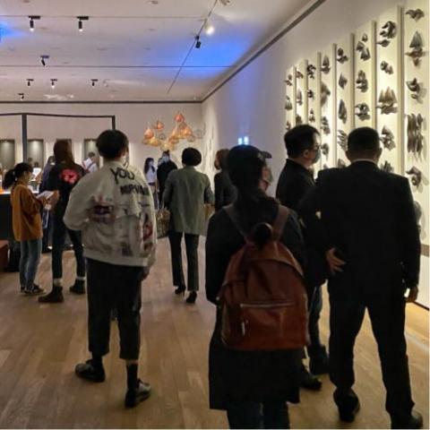 陳胤樺 - 2021臺灣金澤工藝交流展人潮實拍(展覽企劃執行、文案編輯) 陳胤樺 - 2021臺灣金澤工藝交流展人潮實拍(展覽企劃執行、文案編輯)