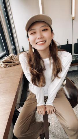 提供法文服務的專家洪子晴